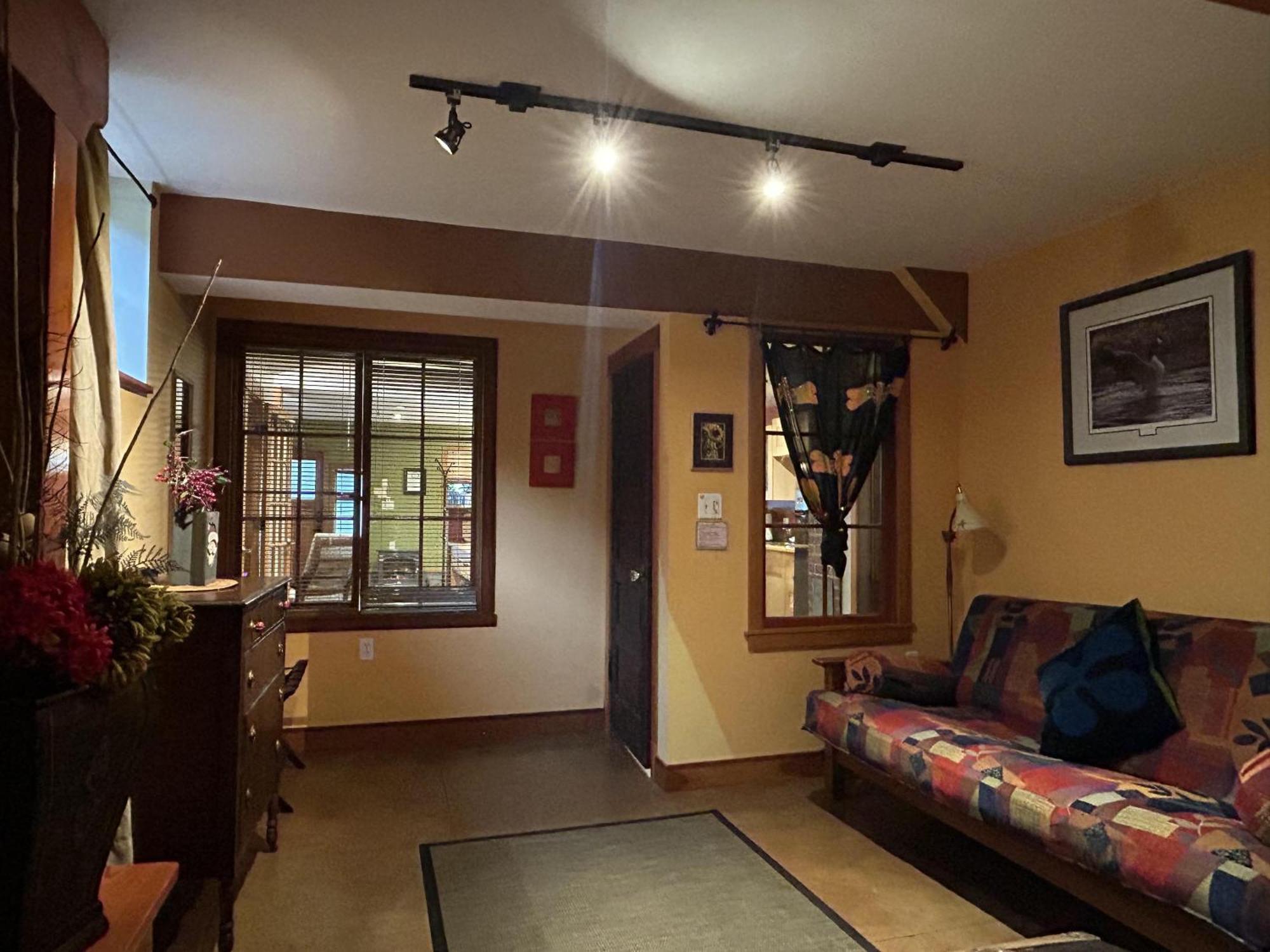 Mistisos Place Vacation Rentals 纳尔逊 外观 照片